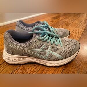 Women’s ASICS shoes